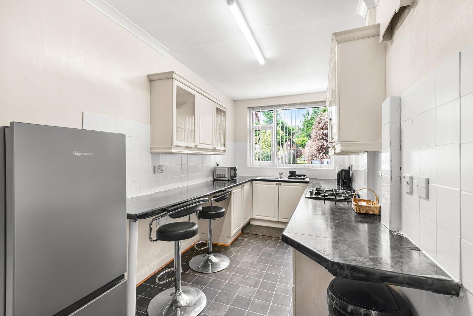 Hilltop Place Suites Near Meadowhall Sheffield Kültér fotó